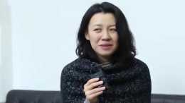 演員劉琳: 被導演拋棄嫁攝影師, 48歲仍在外拍戲, 老公被說軟飯男