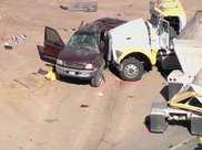 美加州車禍致13死12傷，車禍事故前後車輛監控監控曝光，你怎麼看？