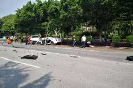 桂林凱迪拉克超速200%引發交通事故，是否屬於正常行駛？