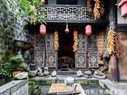 重慶最著名的"古鎮",有著獨特民族風情,被譽為烏江上的明珠