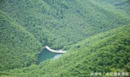 中國四大避暑勝地之一,四季風景秀麗,被譽為江南第一名山