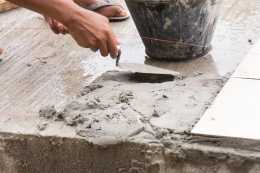 農村建房時，有人和水泥時為何要摻洗衣粉？有什麼作用嗎？