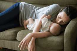 寶寶什麼時候睡枕頭最合適？睡什麼枕頭好？寶媽們看這一篇就夠了