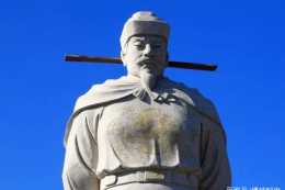 趙匡胤是一代英雄的君主嗎？他在歷史上的地位很高嗎？