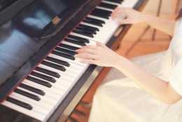 帥巴赫給你支招：學習鋼琴手指怎麼練靈活？