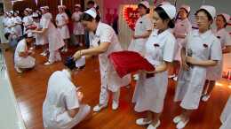 深圳首開護士處方權引爭議: 這是對醫生的變相歧視?